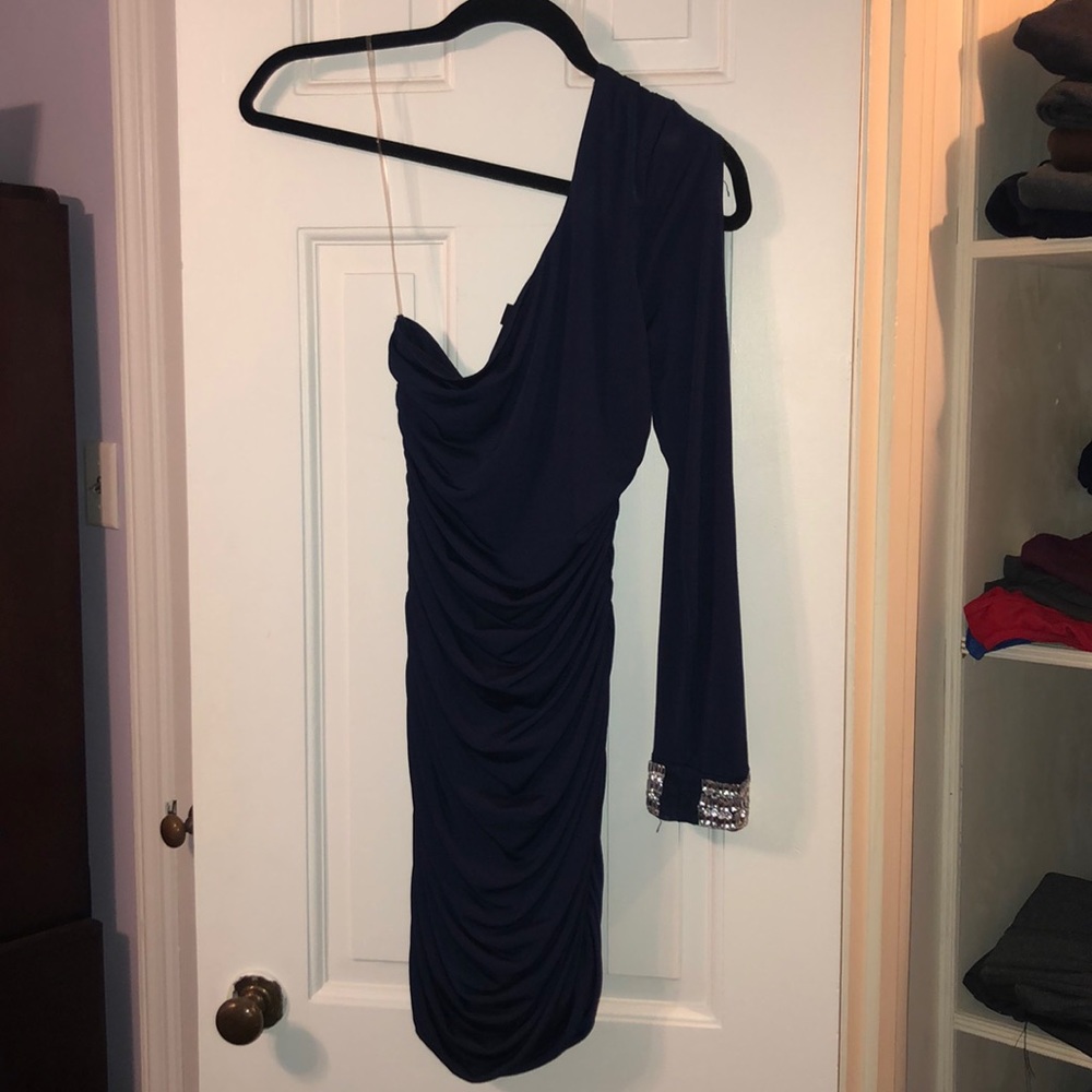 Windsor one shoulder body con dress